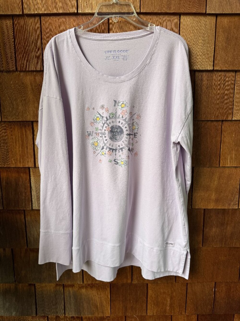 Life Is Good Lavender Long Sleeve Beauty in All Directions Tunic in Women's XXL